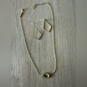 Elegant Kendra Scott Necklace and Earring Set